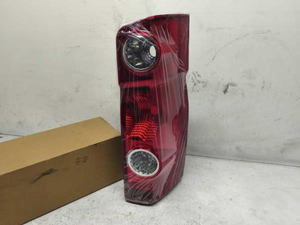 FEU ARRIERE DROIT VW CRAFTER 2006-2017 - Vue 1